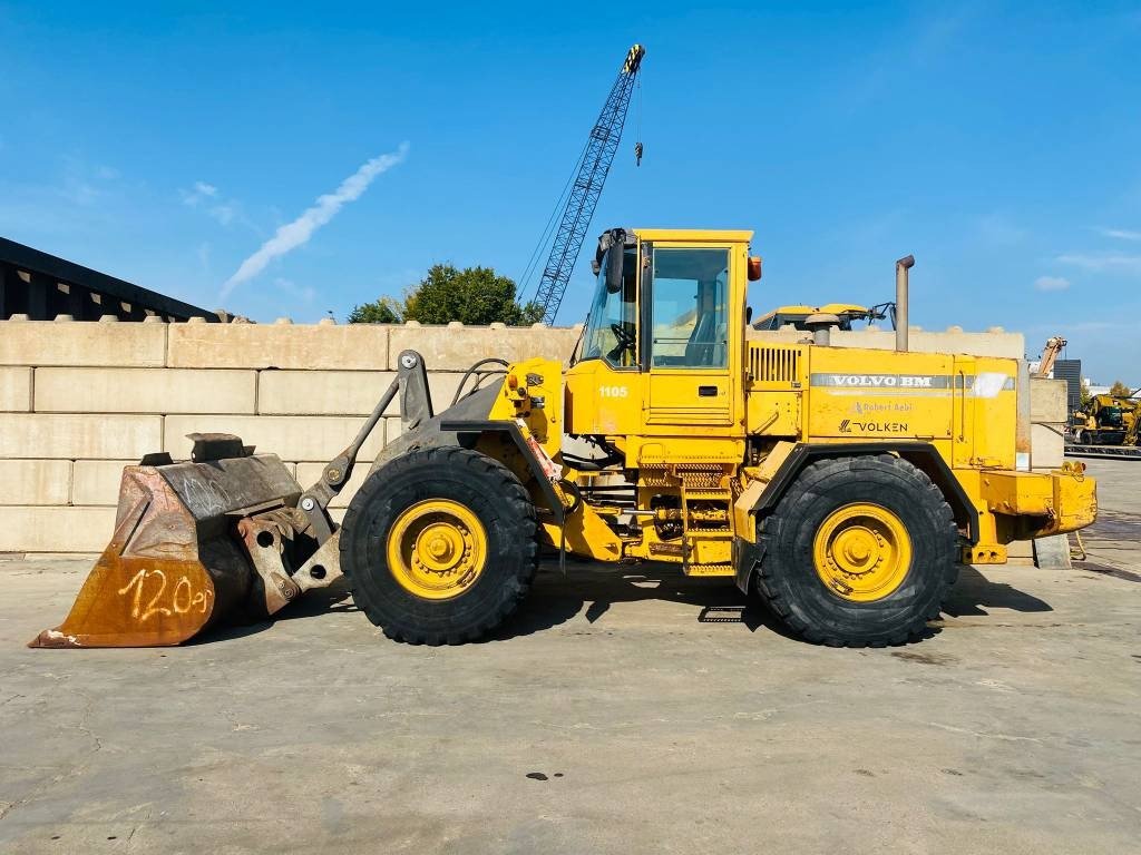 Volvo L 120 C - Натоварувач на тркала: слика 1 Volvo L 120 C - Натоварувач на тркала: слика 1