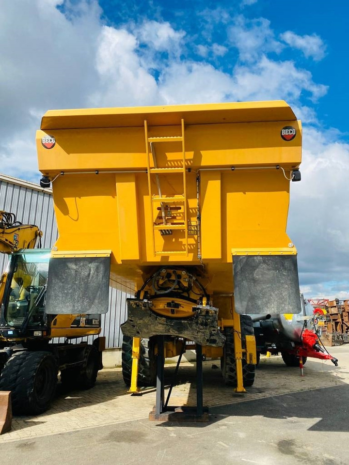 Зглобен истоварувач Volvo a40F fs: слика 10