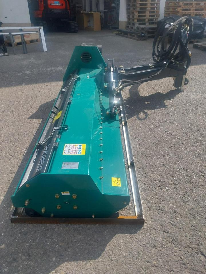 Böschungsmulcher Mulcher Taxon 220 Auslegemulcher - Мулчер со продолжителна рака: слика 4 Böschungsmulcher Mulcher Taxon 220 Auslegemulcher - Мулчер со продолжителна рака: слика 4