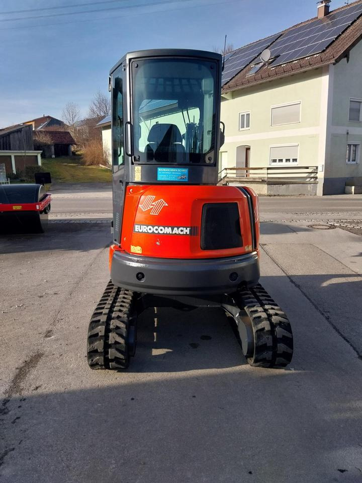Eurocomach ES 35.2 ZT Minibagger Kubota Bagger Kettenbagger - Мини багер: слика 4 Eurocomach ES 35.2 ZT Minibagger Kubota Bagger Kettenbagger - Мини багер: слика 4