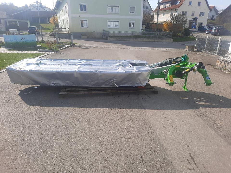 Frühbezug auf ganze Talex Programm Mähwerk Mulcher Schwadlüfter - Косилка: слика 2 Frühbezug auf ganze Talex Programm Mähwerk Mulcher Schwadlüfter - Косилка: слика 2