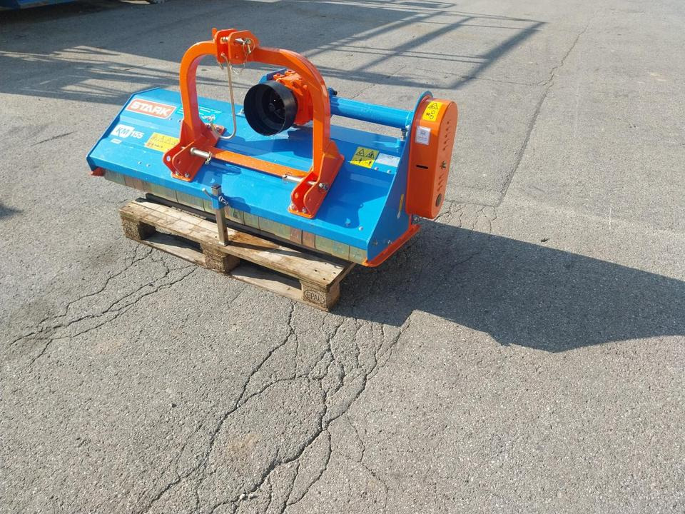 Mulcher Schlegelmulcher Stark KM 155 Mähwerk - Мулчер: слика 2 Mulcher Schlegelmulcher Stark KM 155 Mähwerk - Мулчер: слика 2