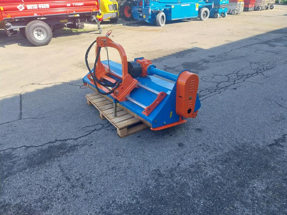 Mulcher Schlegelmulcher Stark KMH 175 hydr. Seitenverschub - Мулчер: слика 2 Mulcher Schlegelmulcher Stark KMH 175 hydr. Seitenverschub - Мулчер: слика 2