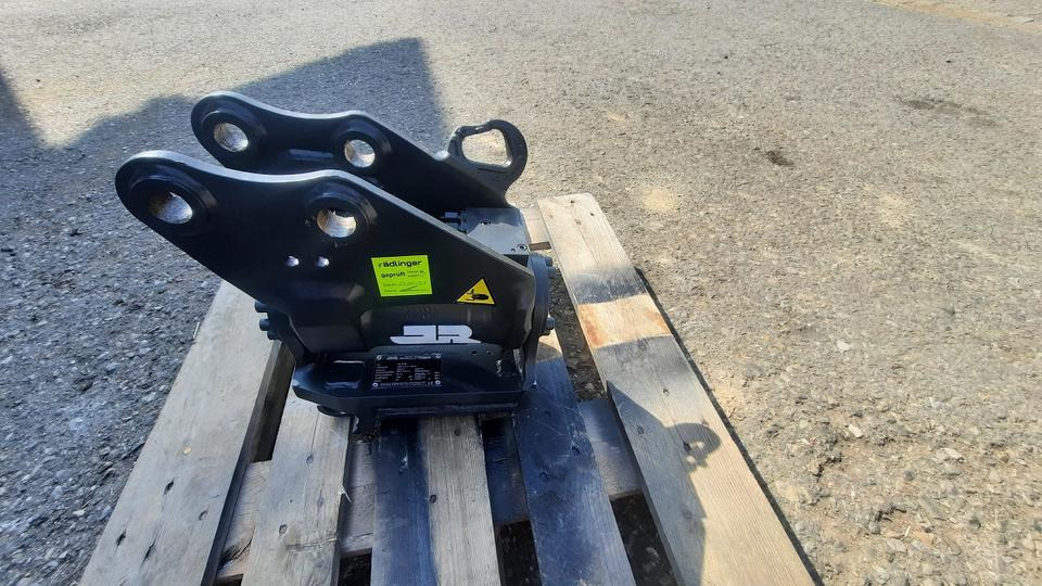 Rädlinger Tilt 390 HS 01 MS 03 1- 2,8t Powertilt Lehnhoff JCB - Тилтротатор за Мини багер: слика 1 Rädlinger Tilt 390 HS 01 MS 03 1- 2,8t Powertilt Lehnhoff JCB - Тилтротатор за Мини багер: слика 1