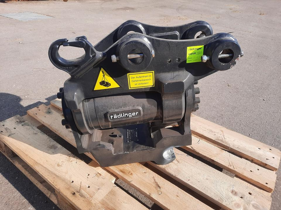 Rädlinger Tilt 4 -8 to Powertilt Minibagger MS 03 Sonderpreis Cat - Тилтротатор за Мини багер: слика 1 Rädlinger Tilt 4 -8 to Powertilt Minibagger MS 03 Sonderpreis Cat - Тилтротатор за Мини багер: слика 1