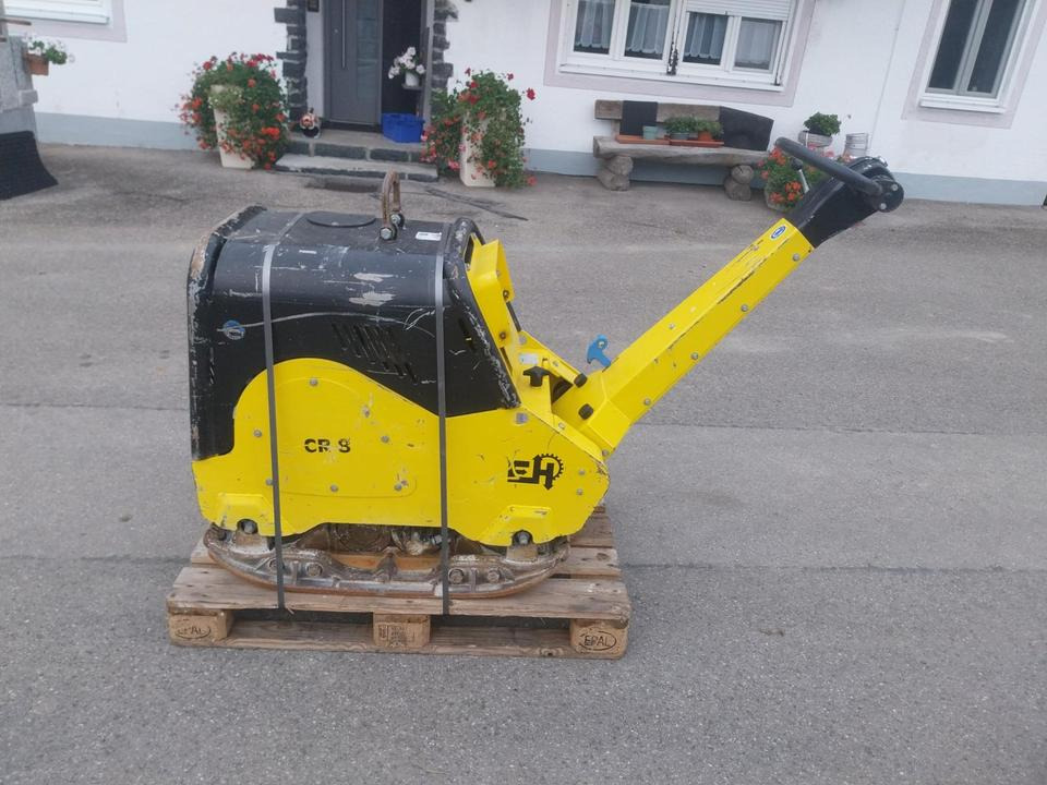 Rüttelplatte Weber CR8 Stampfer Verdichter Vibrationsplatte - Вибрациска плоча: слика 1 Rüttelplatte Weber CR8 Stampfer Verdichter Vibrationsplatte - Вибрациска плоча: слика 1