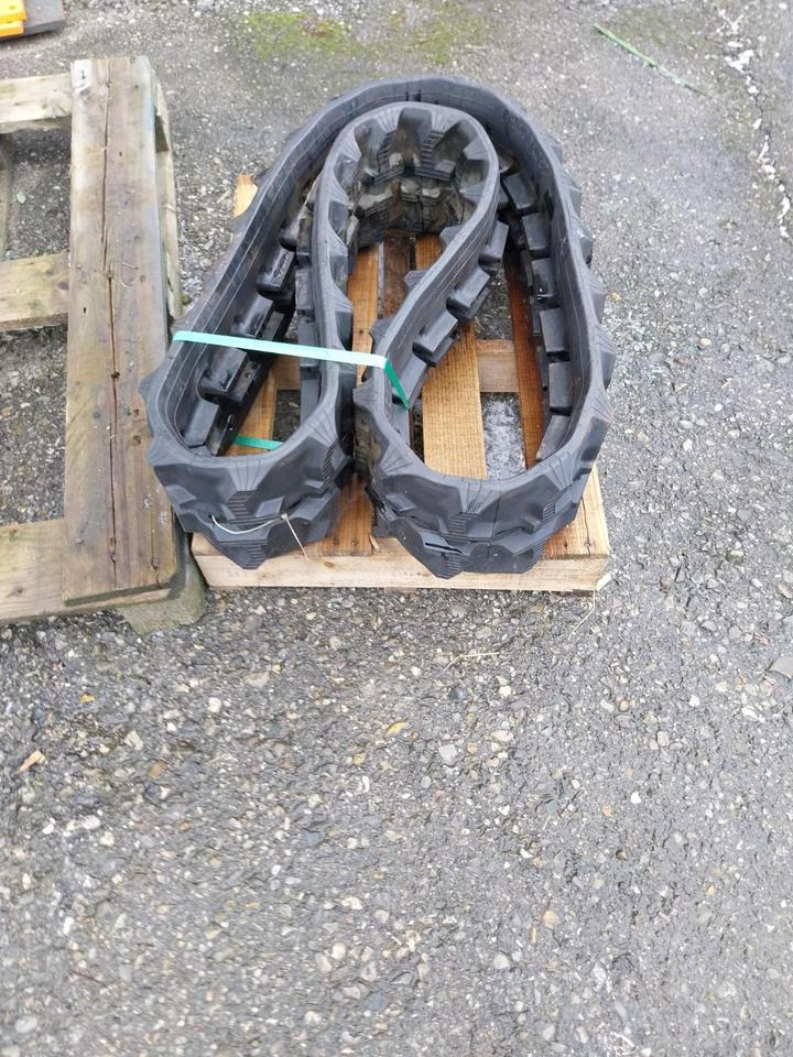 Neue Gummikette 230x96x35 Baggerkette Kette Caterpillar Takeuchi - Ролна за Градежна машина: слика 2 Neue Gummikette 230x96x35 Baggerkette Kette Caterpillar Takeuchi - Ролна за Градежна машина: слика 2