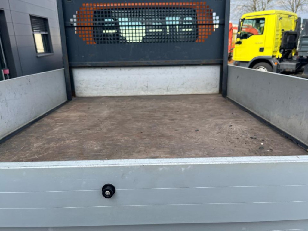 Комбе со отворен сандак IVECO(I) Daily 29L13 Pritsche: слика 9 Комбе со отворен сандак IVECO(I) Daily 29L13 Pritsche: слика 9