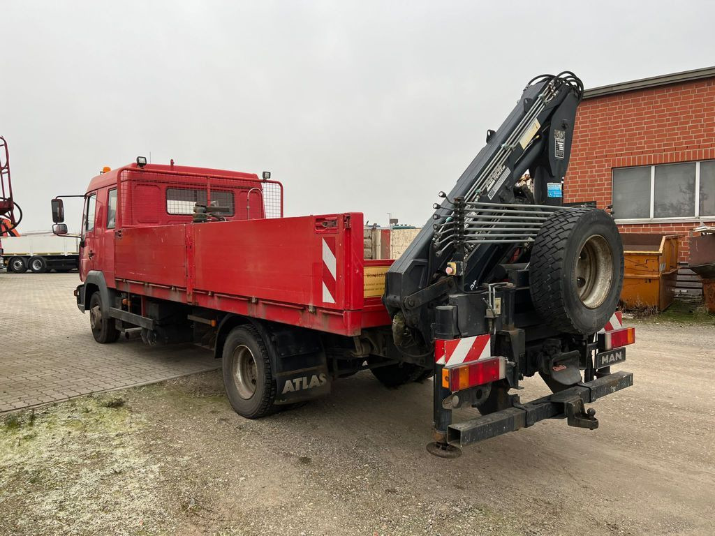 MAN LE 12.225 LC Pritsche Heckkran 6 Zylinder Doka T - Камион со кран, Камион со платформа: слика 4 MAN LE 12.225 LC Pritsche Heckkran 6 Zylinder Doka T - Камион со кран, Камион со платформа: слика 4