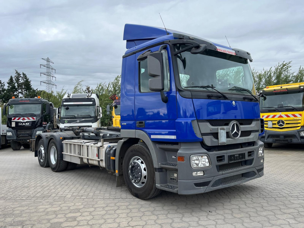 MERCEDES-BENZ Actros 2541 L6x2 Abrollkipper Meiller Schub+Knick - Камион со кука за подигање: слика 5 MERCEDES-BENZ Actros 2541 L6x2 Abrollkipper Meiller Schub+Knick - Камион со кука за подигање: слика 5