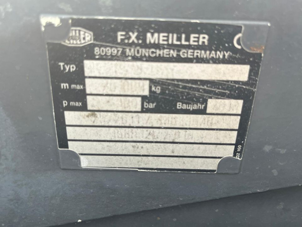 MERCEDES-BENZ Actros 2541 L6x2 Abrollkipper Meiller Schub Knick - Камион со кука за подигање: слика 4 MERCEDES-BENZ Actros 2541 L6x2 Abrollkipper Meiller Schub Knick - Камион со кука за подигање: слика 4