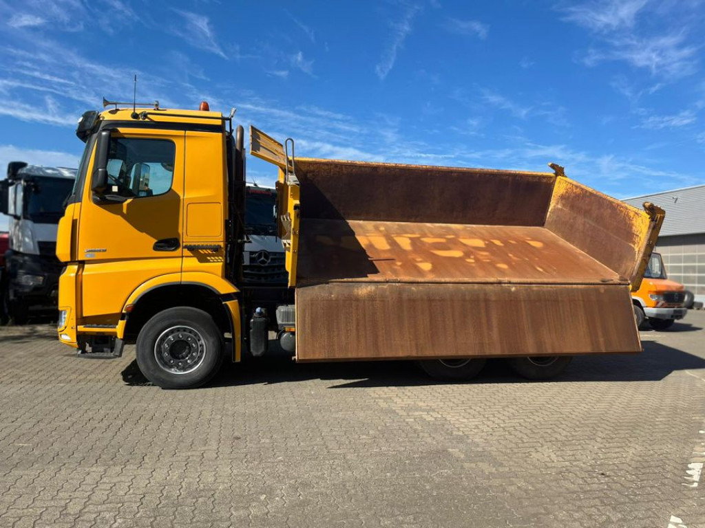 MERCEDES-BENZ Arocs 2663 6x4 3-Achs Kipper Meiller Bordmatik - Кипер: слика 5 MERCEDES-BENZ Arocs 2663 6x4 3-Achs Kipper Meiller Bordmatik - Кипер: слика 5