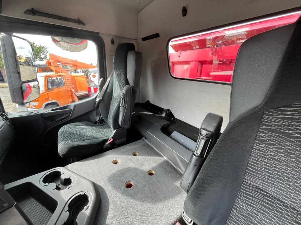 MERCEDES-BENZ Arocs 4143 8x4 4-Achs Kipper Meiller Bordmatik - Кипер: слика 2 MERCEDES-BENZ Arocs 4143 8x4 4-Achs Kipper Meiller Bordmatik - Кипер: слика 2