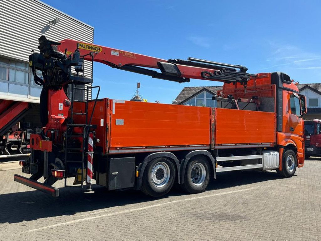 Mercedes-Benz Actros 2648 L 6x2 Pritsche Heckkran 3xhydr.Aussc - Камион со платформа, Камион со кран: слика 4 Mercedes-Benz Actros 2648 L 6x2 Pritsche Heckkran 3xhydr.Aussc - Камион со платформа, Камион со кран: слика 4