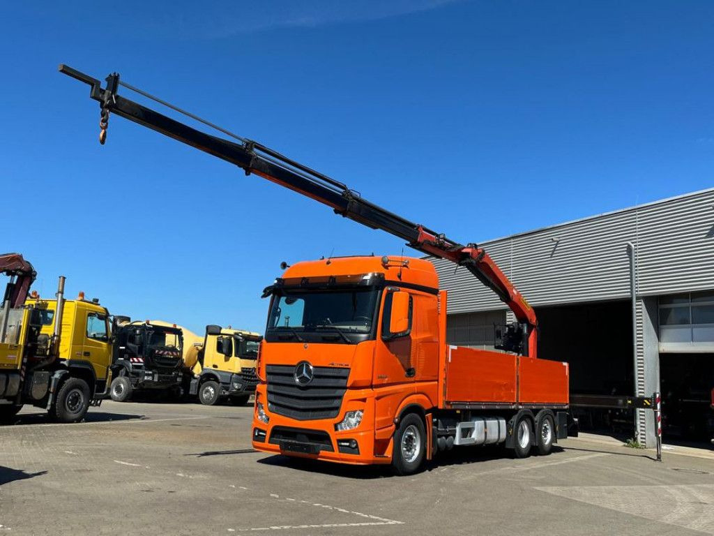 Mercedes-Benz Actros 2648 L 6x2 Pritsche Heckkran 3xhydr.Aussc - Камион со кран: слика 1 Mercedes-Benz Actros 2648 L 6x2 Pritsche Heckkran 3xhydr.Aussc - Камион со кран: слика 1