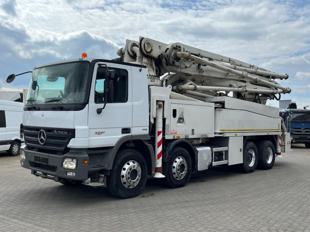 Mercedes-Benz Actros 3241 B 8x4 Betonpumpe Putzmeister 42m - Камион со бетонска пумпа: слика 2 Mercedes-Benz Actros 3241 B 8x4 Betonpumpe Putzmeister 42m - Камион со бетонска пумпа: слика 2