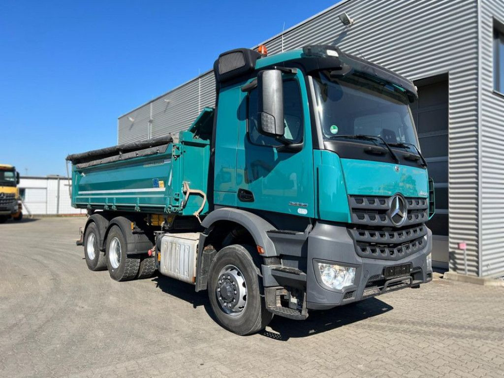 Mercedes-Benz Arocs 2636 6x6 HAD 3-Achs Allradkipper Meiller Mercedes-Benz Arocs 2636 6x6 HAD 3-Achs Allradkipper Meiller - Кипер: слика 2 Mercedes-Benz Arocs 2636 6x6 HAD 3-Achs Allradkipper Meiller Mercedes-Benz Arocs 2636 6x6 HAD 3-Achs Allradkipper Meiller - Кипер: слика 2