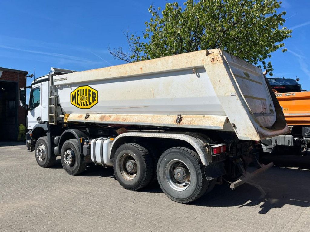 Mercedes-Benz Arocs 3240 B 8x4 4 Achs Muldenkipper Meiller - Кипер: слика 3 Mercedes-Benz Arocs 3240 B 8x4 4 Achs Muldenkipper Meiller - Кипер: слика 3