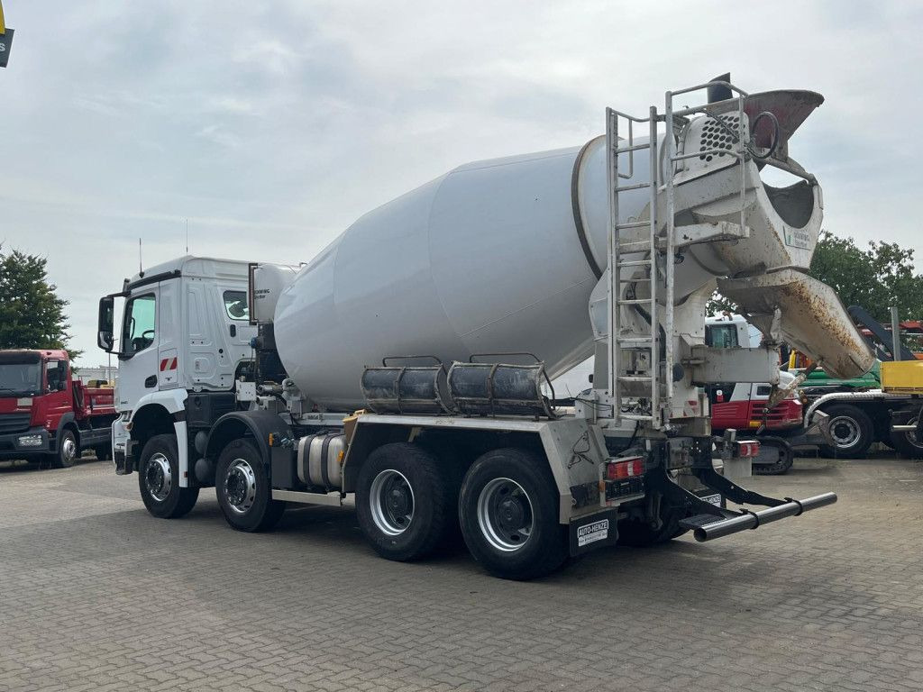Mercedes-Benz Arocs 3240 B 8x4 Betonmischer Deutsch Top AP Ach - Камион миксер за бетон: слика 3 Mercedes-Benz Arocs 3240 B 8x4 Betonmischer Deutsch Top AP Ach - Камион миксер за бетон: слика 3