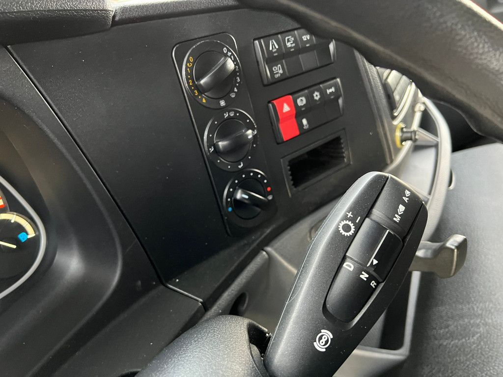 Камион со платформа Mercedes-Benz Atego 1527 L Pritsche LBW LBW 1.5 to: слика 10