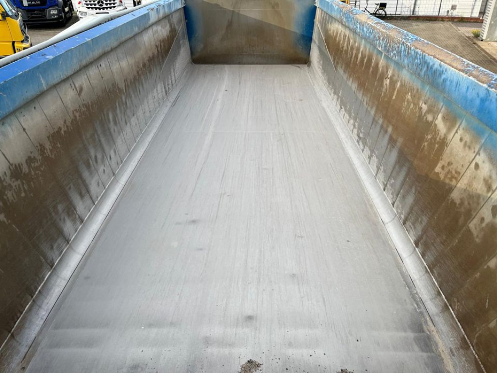 SCHMITZ GOTHA SKI Sattelkippauflieger SKI 24 SL 7.2 Kippauflieger - Кипер полуприколка: слика 4 SCHMITZ GOTHA SKI Sattelkippauflieger SKI 24 SL 7.2 Kippauflieger - Кипер полуприколка: слика 4