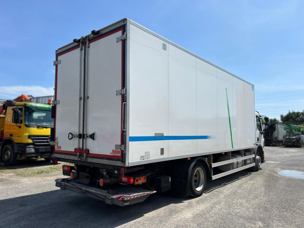 Камион ладилник VOLVO (S) Truck FE 320 Kühlkoffer LBW Thermokin T 1200R: слика 6 Камион ладилник VOLVO (S) Truck FE 320 Kühlkoffer LBW Thermokin T 1200R: слика 6
