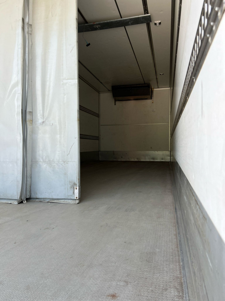 Камион ладилник VOLVO (S) Truck FE 320 Kühlkoffer LBW Thermokin T 1200R: слика 8 Камион ладилник VOLVO (S) Truck FE 320 Kühlkoffer LBW Thermokin T 1200R: слика 8