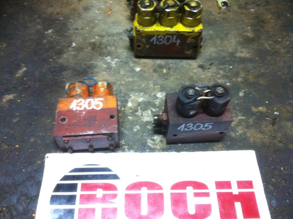 KAWASAKI 2KDRDE5GO-10/40CO7 SKC5P/108 - 2 SEKCYJNY + SKC5P/108 - Хидрауличен вентил за Багер гасеничар: слика 1 KAWASAKI 2KDRDE5GO-10/40CO7 SKC5P/108 - 2 SEKCYJNY + SKC5P/108 - Хидрауличен вентил за Багер гасеничар: слика 1