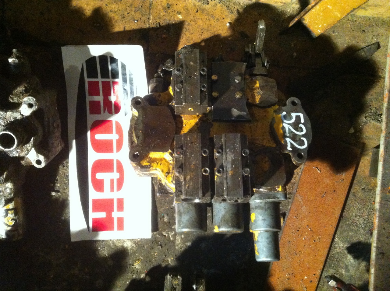 REXROTH AG4797-1 Q 280ATU - 3 SEKCYJNY - Хидрауличен вентил за Градежна машина: слика 1 REXROTH AG4797-1 Q 280ATU - 3 SEKCYJNY - Хидрауличен вентил за Градежна машина: слика 1
