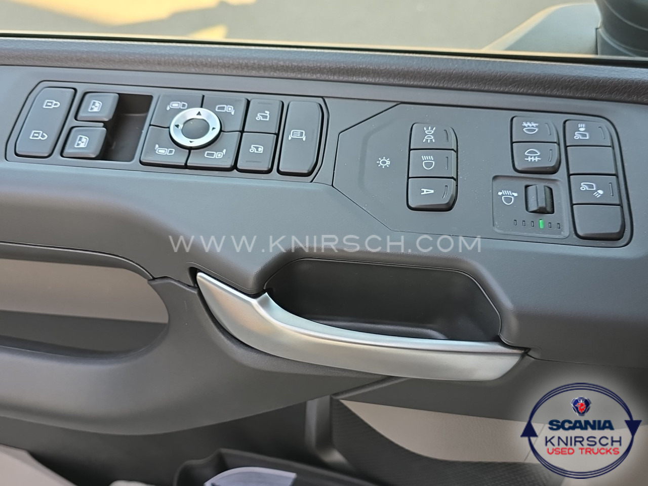 SCANIA P 230 A4x2NB ELEKTRO BEV Förderung möglich - Камион влекач: слика 4 SCANIA P 230 A4x2NB ELEKTRO BEV Förderung möglich - Камион влекач: слика 4