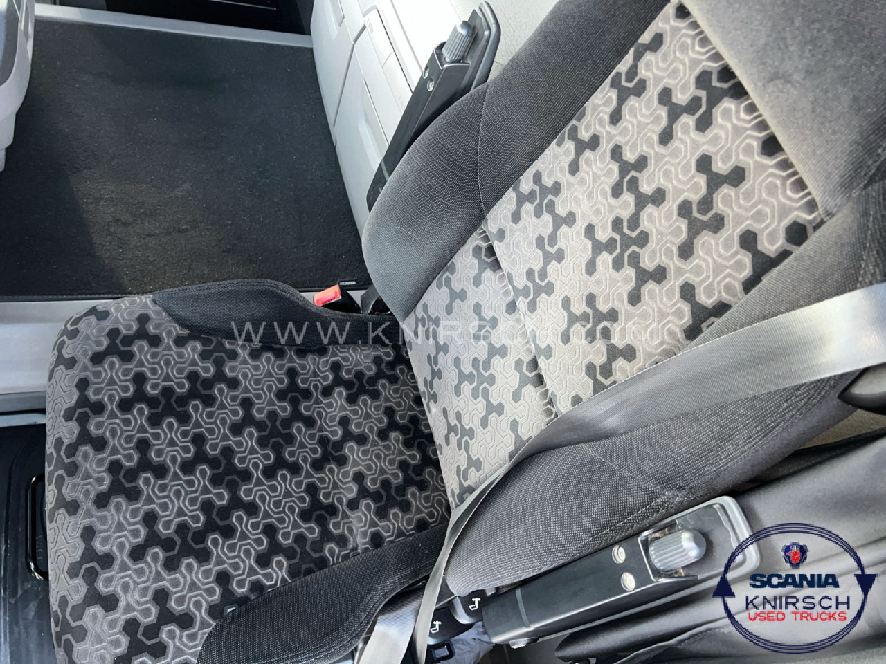 SCANIA R450A4x2LA - Камион влекач: слика 4 SCANIA R450A4x2LA - Камион влекач: слика 4