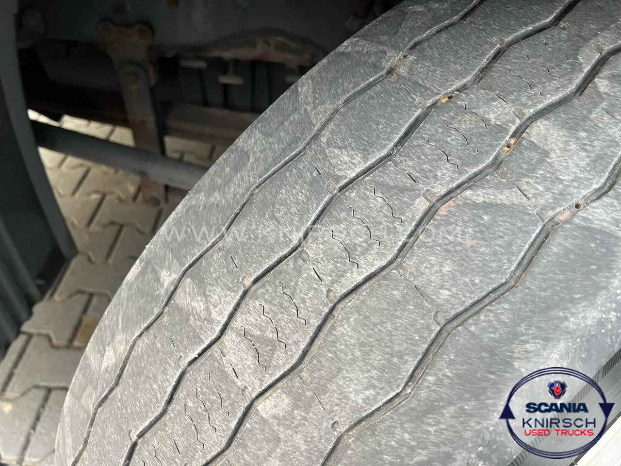 SCANIA P 270 DB4x2MNA - Камион сандучар: слика 3 SCANIA P 270 DB4x2MNA - Камион сандучар: слика 3