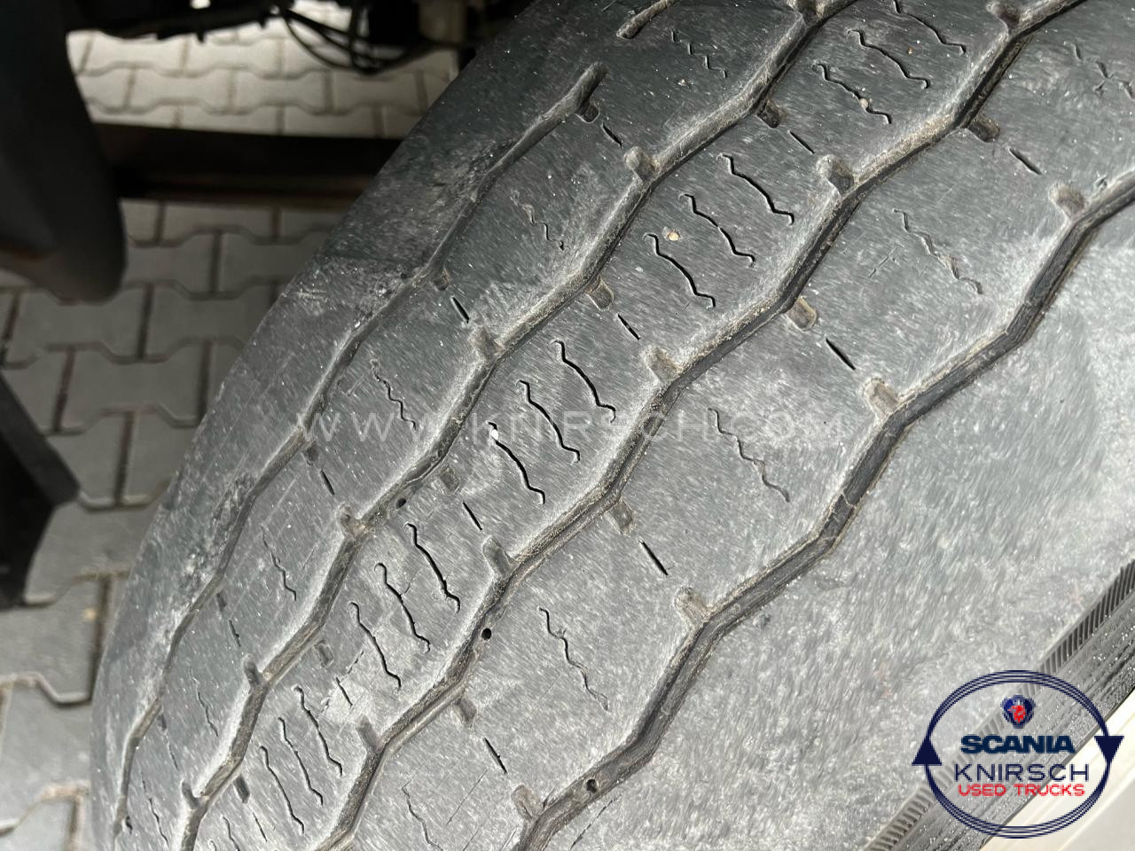 SCANIA P 270 DB4x2MNA - Камион сандучар: слика 4 SCANIA P 270 DB4x2MNA - Камион сандучар: слика 4