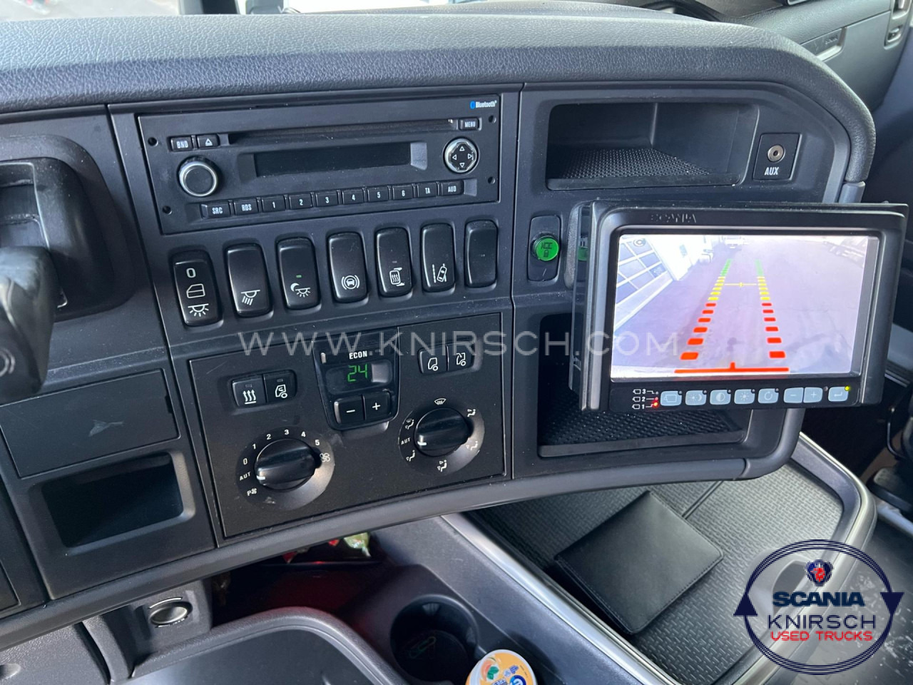 SCANIA R 450 LB6x2*4MNB Getränkeaufbau mit Anhänger - Камион со кабинска шасија: слика 3 SCANIA R 450 LB6x2*4MNB Getränkeaufbau mit Anhänger - Камион со кабинска шасија: слика 3