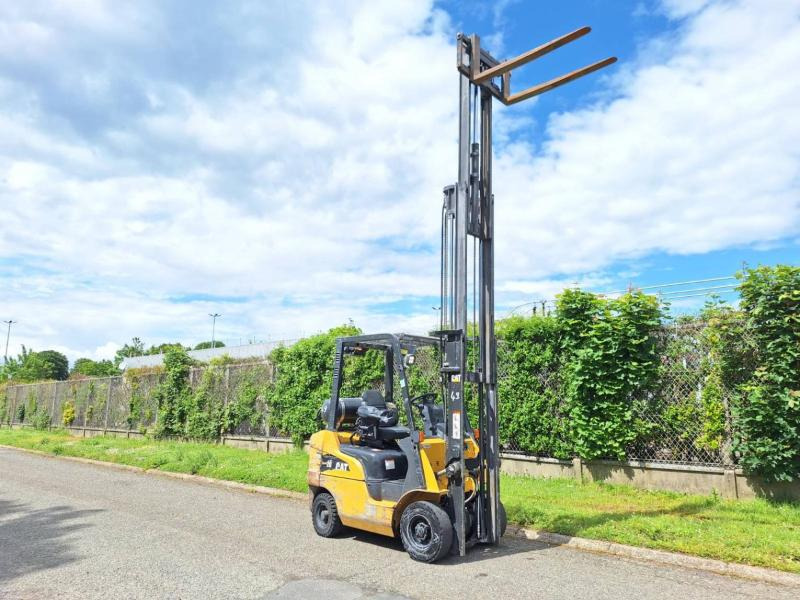 Caterpillar GP20CN - Плински вилушкар: слика 4 Caterpillar GP20CN - Плински вилушкар: слика 4