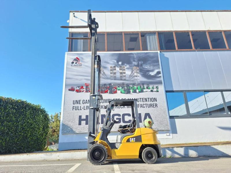 Плински вилушкар Caterpillar GP30NTD: слика 9 Плински вилушкар Caterpillar GP30NTD: слика 9