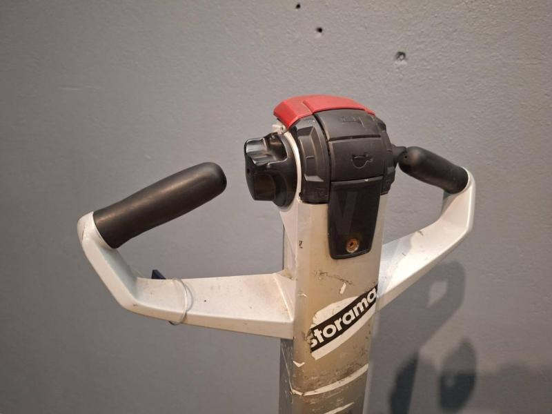 Лизинг на Caterpillar NPP20N2E Caterpillar NPP20N2E: слика 13 Лизинг на Caterpillar NPP20N2E Caterpillar NPP20N2E: слика 13