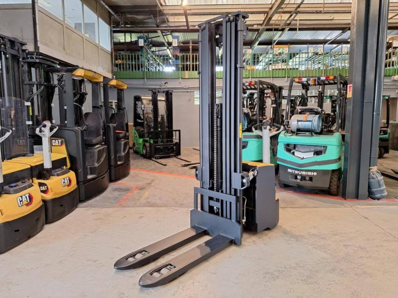 Caterpillar NSP16NI - Сложувач: слика 4 Caterpillar NSP16NI - Сложувач: слика 4