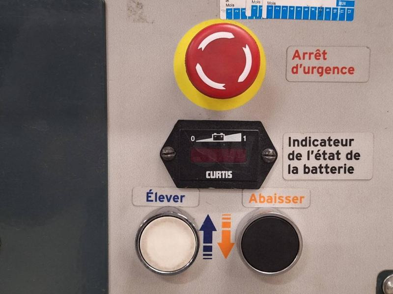 Вертикален јарболски подигнувач JLG POWER PICKER: слика 7 Вертикален јарболски подигнувач JLG POWER PICKER: слика 7