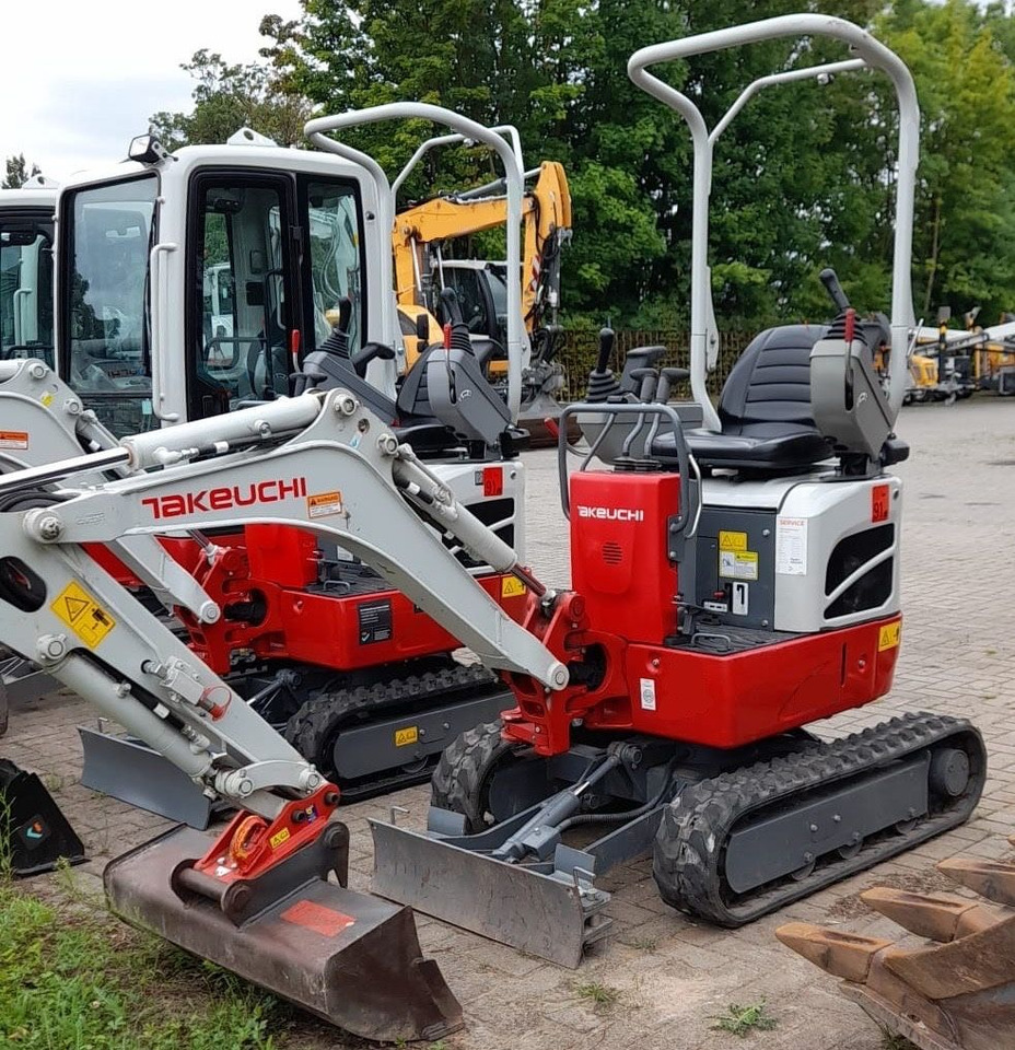 Takeuchi TB 210 R, Bj. 23, 220 BH, SW MS01, TL, GL - Мини багер: слика 1 Takeuchi TB 210 R, Bj. 23, 220 BH, SW MS01, TL, GL - Мини багер: слика 1