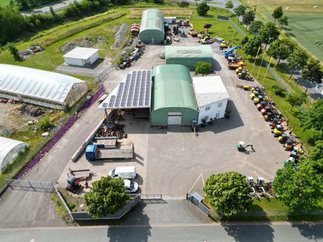 Unimog 406, EZ 73, Kipper, Seilwinde, Zapfwelle vorne - Кипер: слика 4 Unimog 406, EZ 73, Kipper, Seilwinde, Zapfwelle vorne - Кипер: слика 4