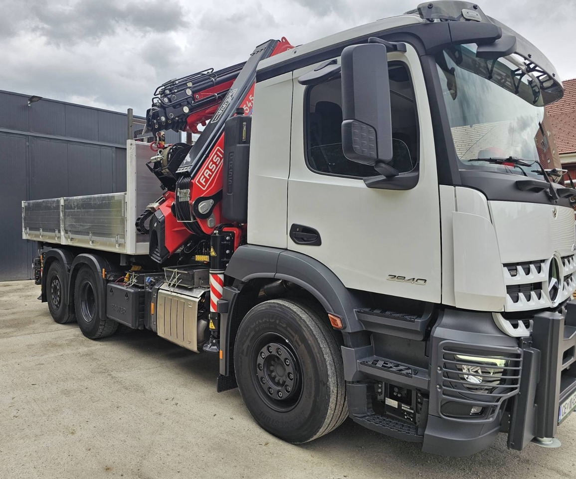 MERCEDES-BENZ Hiab Palfinger Fassi F545-6 JIB-6 - Кипер: слика 1 MERCEDES-BENZ Hiab Palfinger Fassi F545-6 JIB-6 - Кипер: слика 1