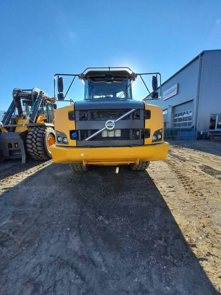 Volvo A25G - Зглобен истоварувач: слика 3 Volvo A25G - Зглобен истоварувач: слика 3