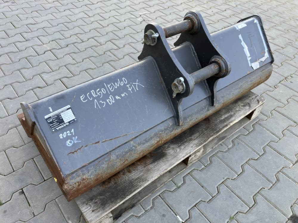 Volvo Böschungslöffel starr - Ровокопач: слика 2 Volvo Böschungslöffel starr - Ровокопач: слика 2