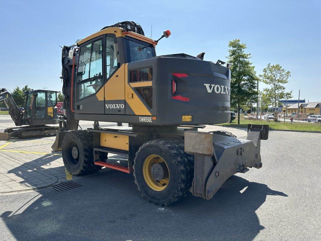 Volvo EWR150E - Багер на тркала: слика 2 Volvo EWR150E - Багер на тркала: слика 2
