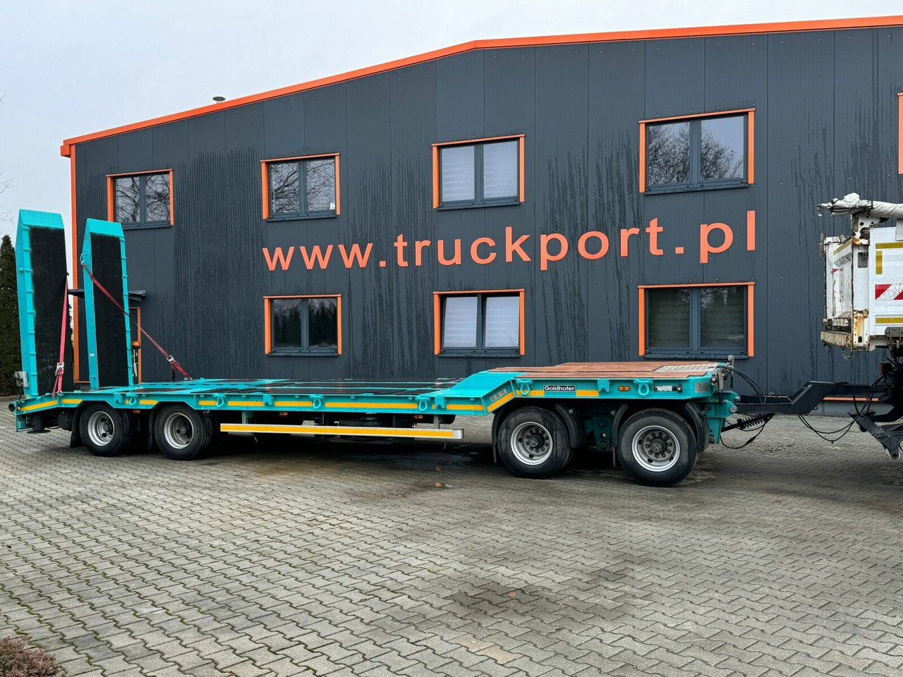 Goldhofer TU 4 EXPERT 4870 Tieflader Anhänger - Приколка за низок утовар: слика 1 Goldhofer TU 4 EXPERT 4870 Tieflader Anhänger - Приколка за низок утовар: слика 1
