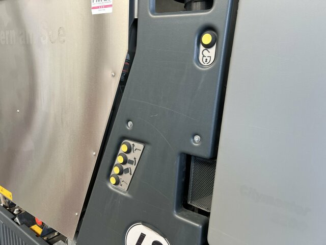 Hako Citymaster CM 2200 Kehrmaschine 2 m³ - Возило за метење: слика 3 Hako Citymaster CM 2200 Kehrmaschine 2 m³ - Возило за метење: слика 3