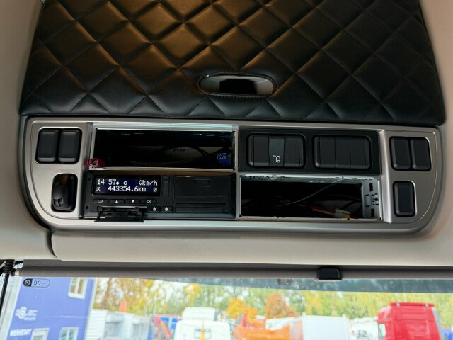 DAF XF480 FT 4x2 SZM Euro 6 ADR - Камион влекач: слика 2 DAF XF480 FT 4x2 SZM Euro 6 ADR - Камион влекач: слика 2