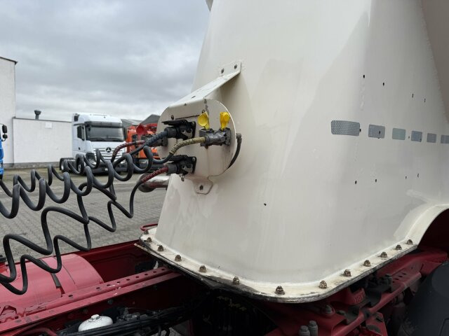 DAF XF480 FT 4x2 SZM Euro 6 ADR - Камион влекач: слика 5 DAF XF480 FT 4x2 SZM Euro 6 ADR - Камион влекач: слика 5