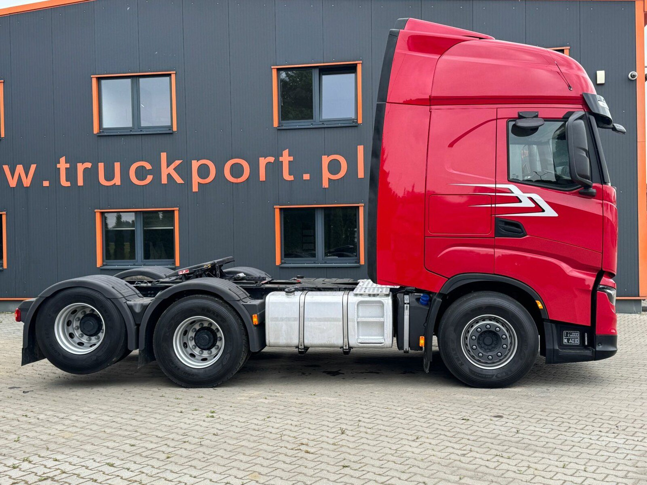 Iveco S-WAY 570 6x2 EURO6 BOOGIE Kipphydraulik - Камион влекач: слика 4 Iveco S-WAY 570 6x2 EURO6 BOOGIE Kipphydraulik - Камион влекач: слика 4